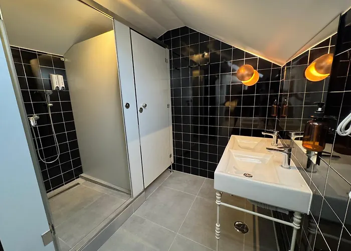 Lisbon Lounge Hostel